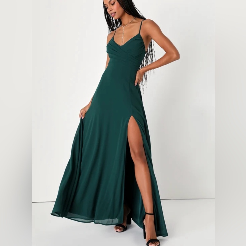 Lulus floor length hunter green dress